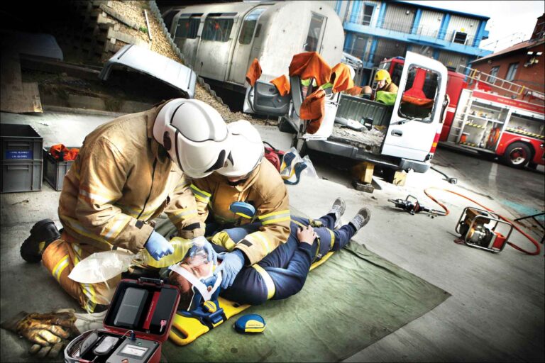 Bystander performing CPR on collapsed man near Orléans fire hall